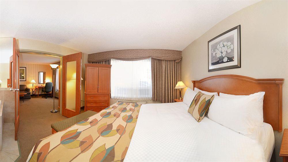 Best Western Plus Calgary Centre Inn Εξωτερικό φωτογραφία